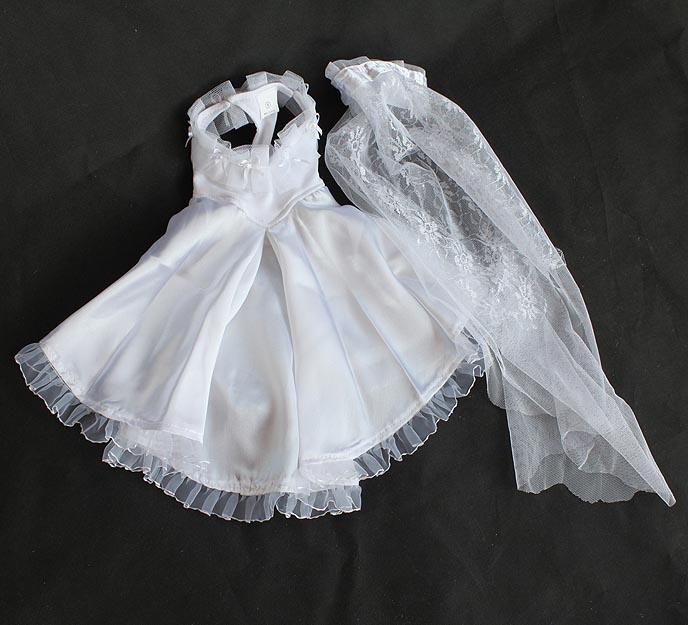 Elegant Wedding Gown Set